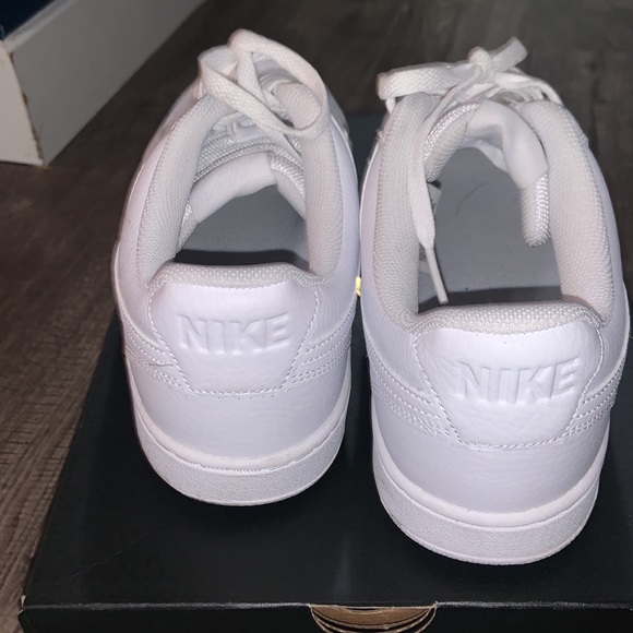MENS NIKE ALL WHITE COURT VISION LOW SIZE 12 🏀⭐️ - Picture 5 of 8